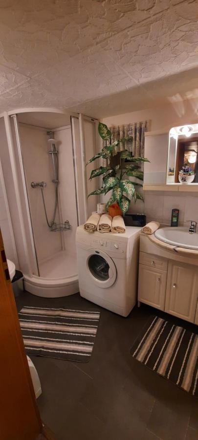 Ferienwohnung Spandau Berlino Esterno foto